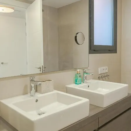 Lovely Modern In Middel Views Fuengirola