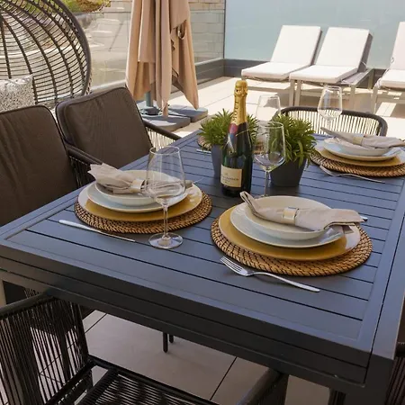 Apartamento Lovely Modern In Middel Views *