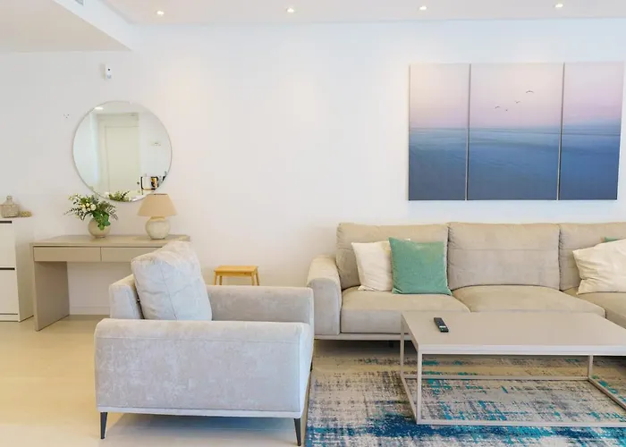 Apartment Lovely Modern In Middel Views *