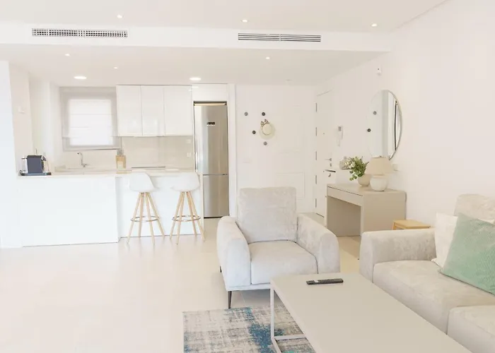 Lovely Modern In Middel Views *