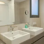 Lovely Modern In Middel Views 丰希罗拉